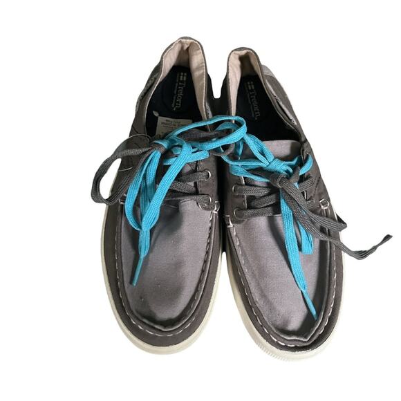 Tretorn Otto Boat Shoes New sz 6.5, Canvas Loafer - Picture 3 of 5